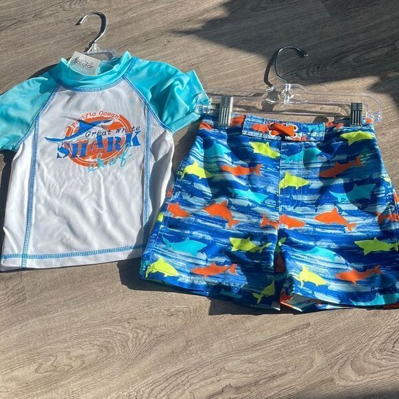 NEW Nick & Mack Boys 2 -Piece Swimwear Rash Guard and Trunk Swimsuit Set - Picture 1 of 4